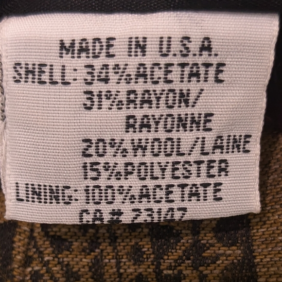 Neutral warm brown and black paisley wrap skirt with purple button - Picture 6 of 7